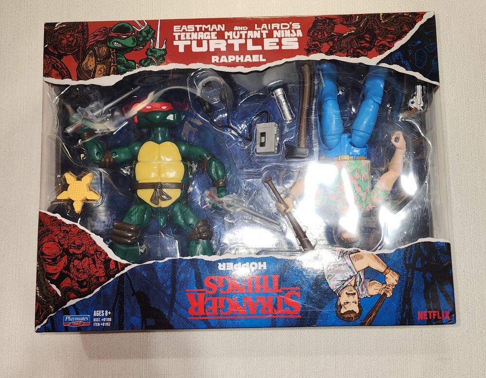 Teenage Mutant Ninja Turtles Ralph & hooper action figures
